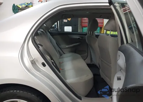 2013 Toyota Corolla Le из США, поврежденный, VIN 2T1BU4EE6DC011900